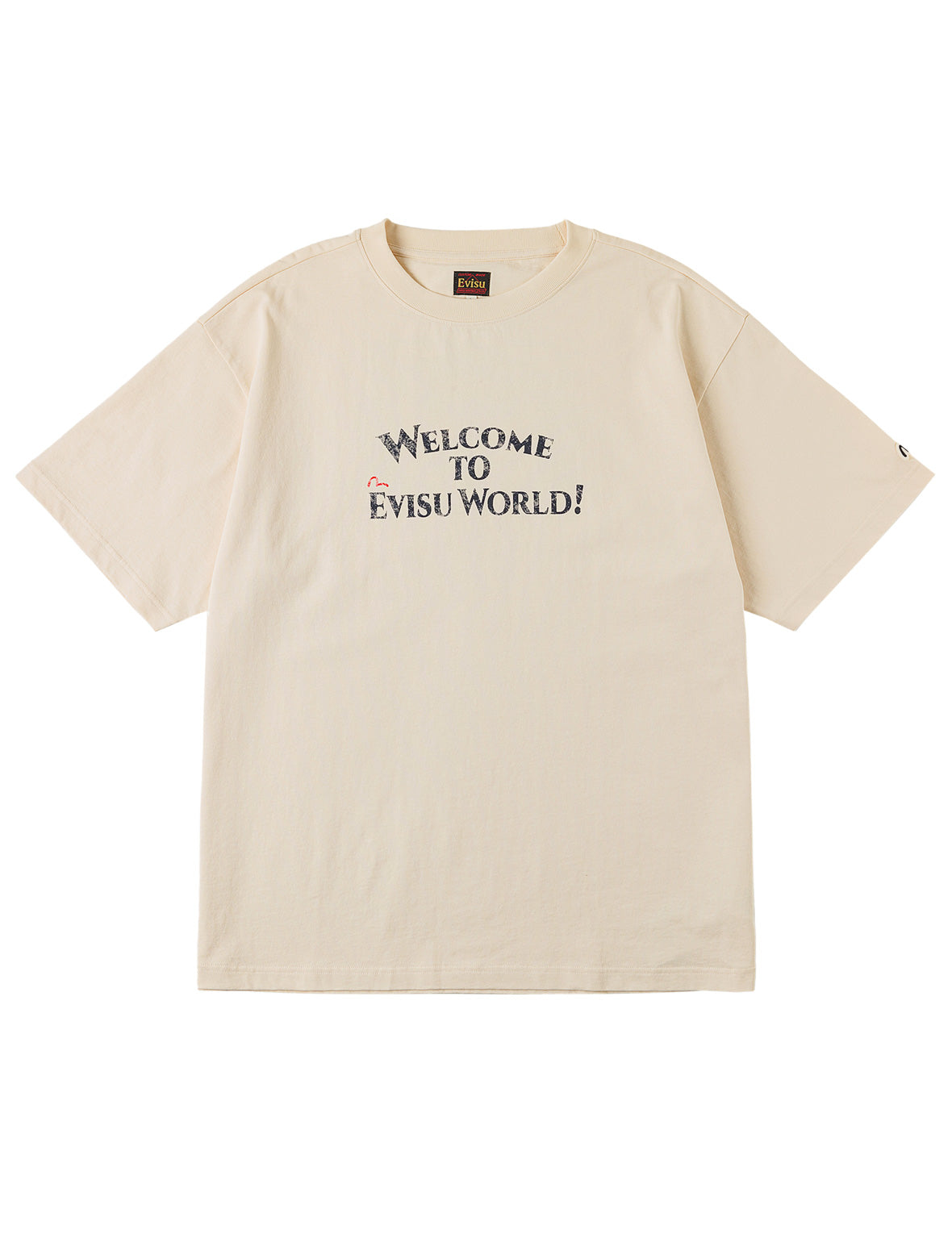 カウボーイブーツとハットスタンプTシャツ